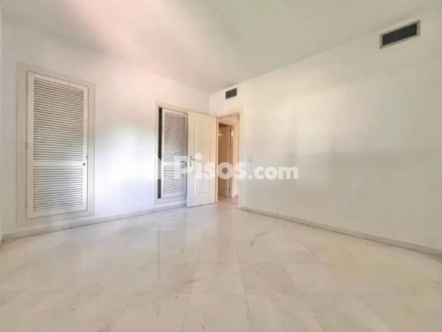 Piso en alquiler en Puerto Banús