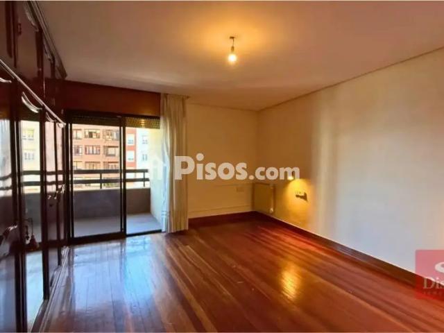 Piso en alquiler en Puerto Chico