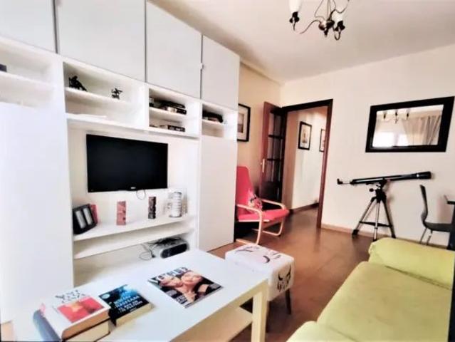Piso en alquiler en Punta Umbría Con Comunidad, Agua y Parking Incluido. Para Desplazados Por Trabajo Hasta El 15 de Ju