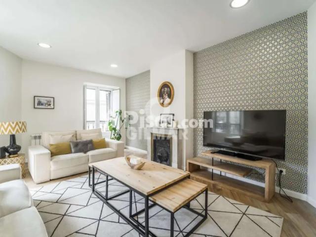 Piso en alquiler en Palacio