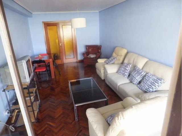 Piso en Alquiler en Pamplona Iruña
