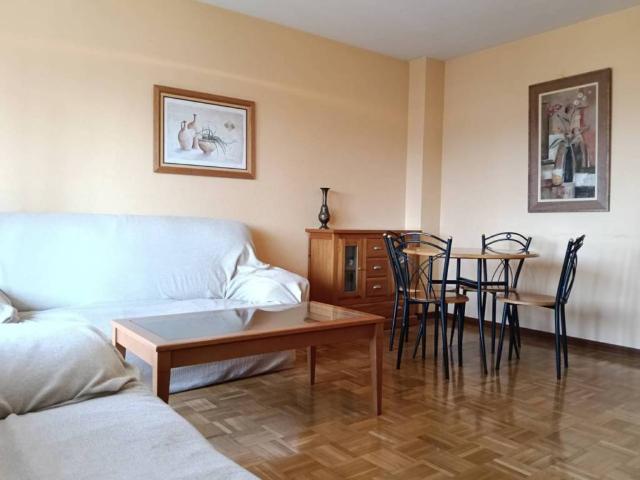 Piso en Alquiler en Pamplona Iruña