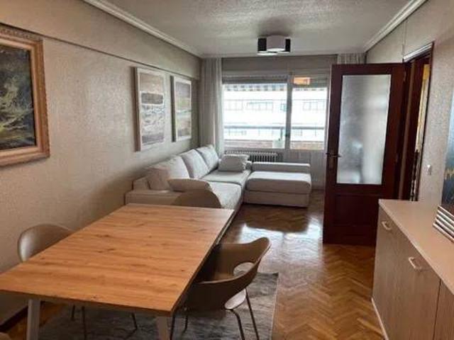 Piso en Alquiler en Pamplona Iruña