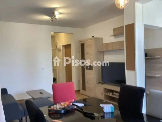 Piso en alquiler en Pasaje de Teba