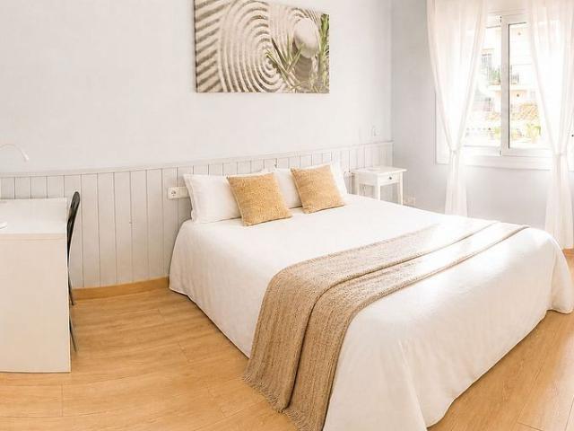 Piso en alquiler en pasaje De Flaugier, Barcelona, de 70 m² 3 habitaciones por 1.950