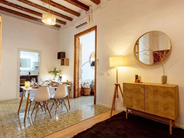 Piso en alquiler en pasaje De la Virreina, Barcelona, de 90 m² 2 habitaciones por 3.063