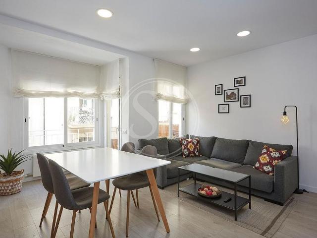 Piso en alquiler en pasaje De Nogués, Barcelona, de 60 m² 2 habitaciones por 1.650