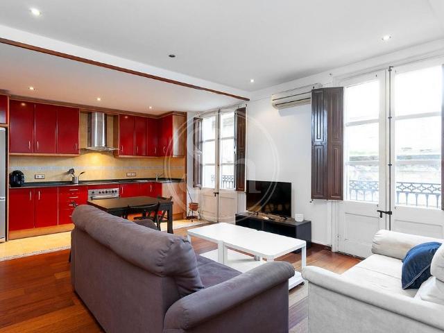 Piso en alquiler en pasaje Rellotge, Barcelona, de 75 m² 2 habitaciones por 1.250