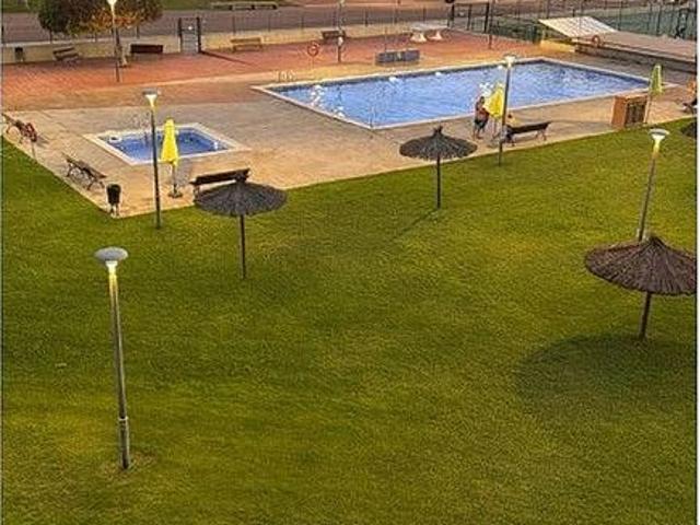 Piso en alquiler en pasaje Riu Ebre, Cubelles, de 80 m² 3 habitaciones por 1.600