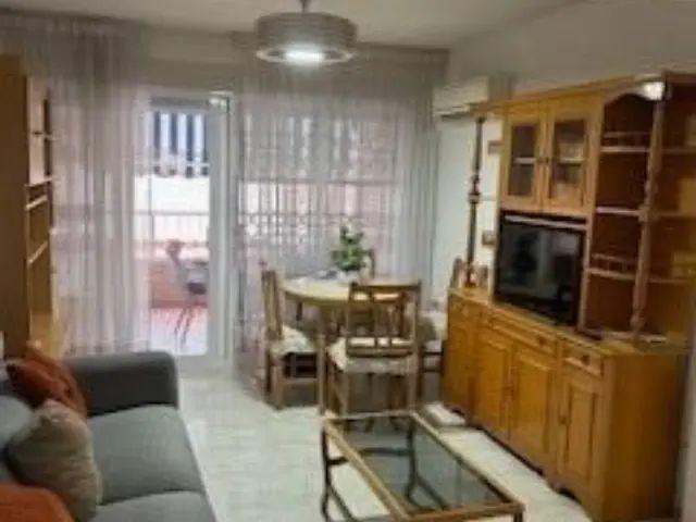 Piso en alquiler en Paseo Maritimo