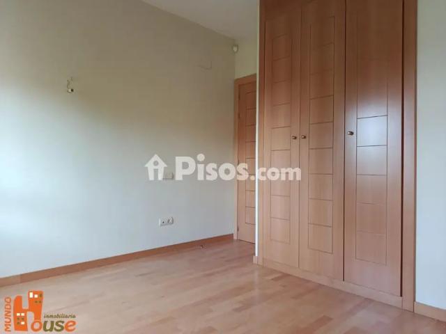 Piso en alquiler en Paseo Constitución