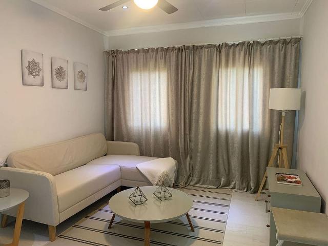 Piso en alquiler en paseo De Calvell, Barcelona, de 70 m² 3 habitaciones por 1.950 €