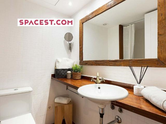 Piso en alquiler en paseo De Colom, Barcelona, de 50 m² 1 habitación por 1.855