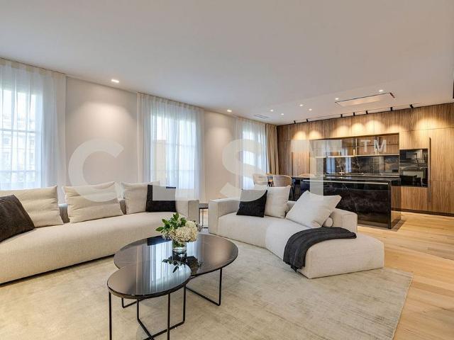 Piso en alquiler en paseo De Gràcia, Barcelona, de 233 m² 3 habitaciones por 12.000