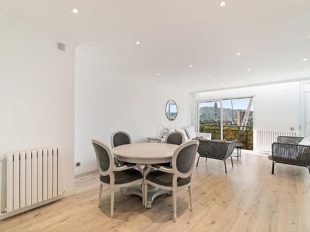 Piso en alquiler en paseo De Joan de Borbó, Barcelona, de 120 m² 3 habitaciones por 2.500