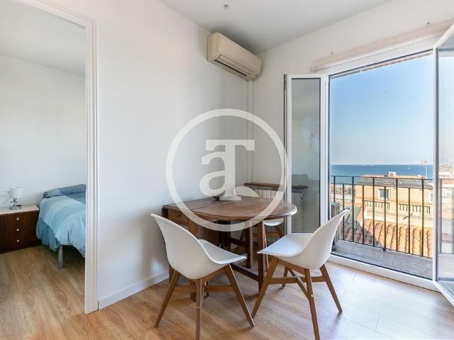 Piso en alquiler en paseo De Joan de Borbó, Barcelona, de 65 m² 2 habitaciones por 1.495
