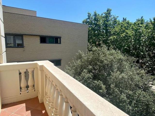 Piso en alquiler en paseo De la Bonanova, Barcelona, de 165 m² 4 habitaciones por 3.823
