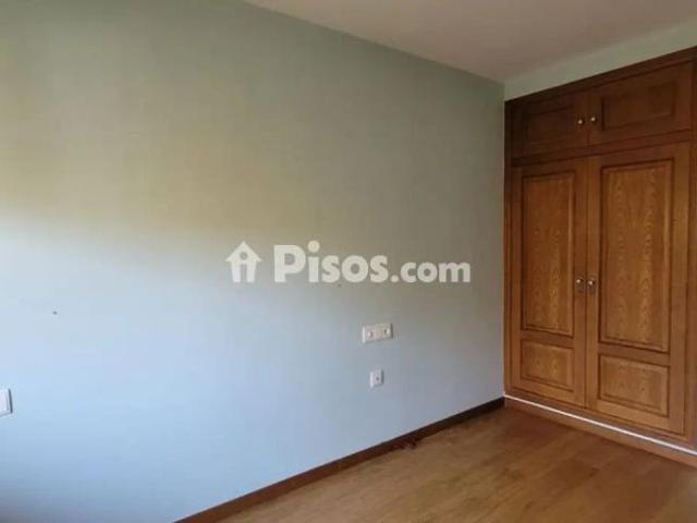 Piso en alquiler en Paseo de la Circunvalación, cerca de Calle Profesor Macedonio Jiménez