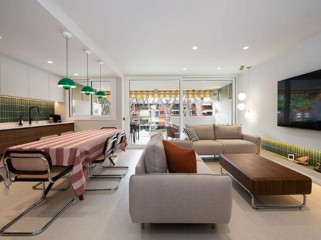 Piso en alquiler en paseo De la Tramuntana, Castelldefels, de 85 m² 3 habitaciones por 2.100
