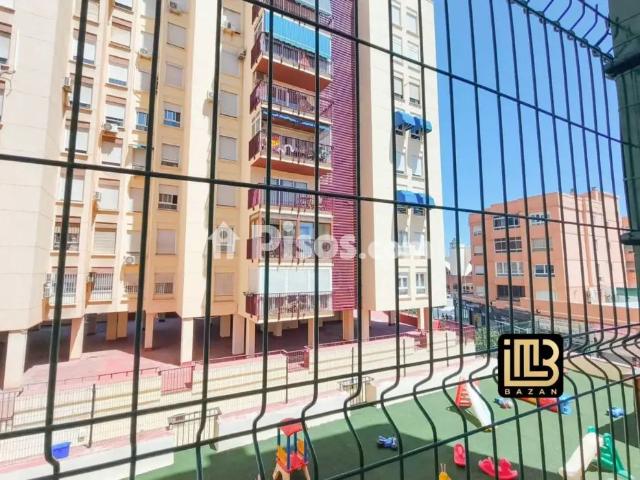 Piso en alquiler en Paseo de los Tilos
