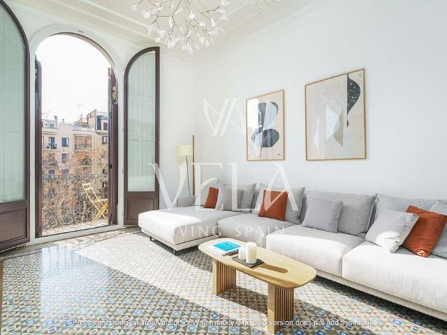 Piso en alquiler en paseo De Sant Joan, Barcelona, de 75 m² 2 habitaciones por 3.300