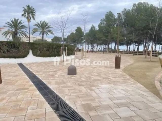 Piso en alquiler en Passeig Marítim