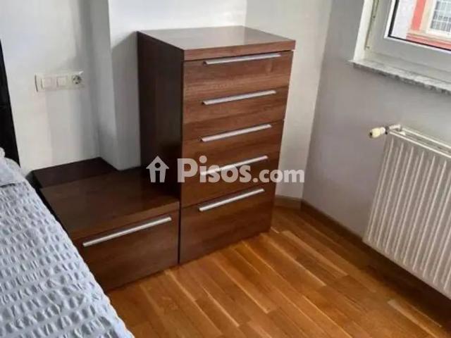 Piso en alquiler en Paradai