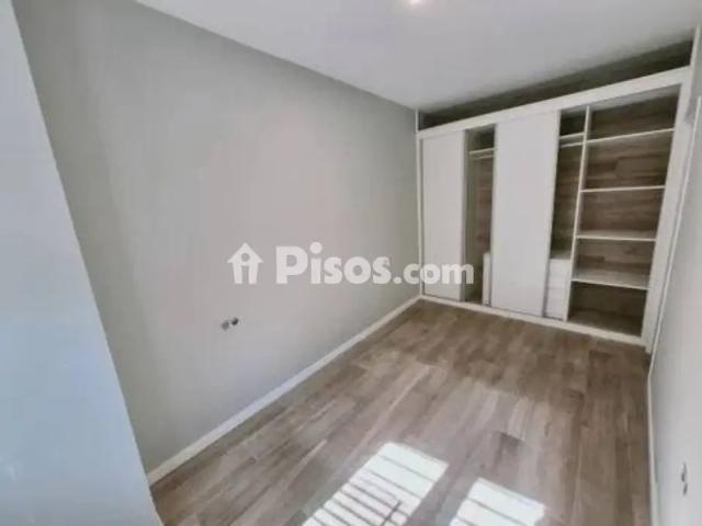 Piso en alquiler en Parlamento