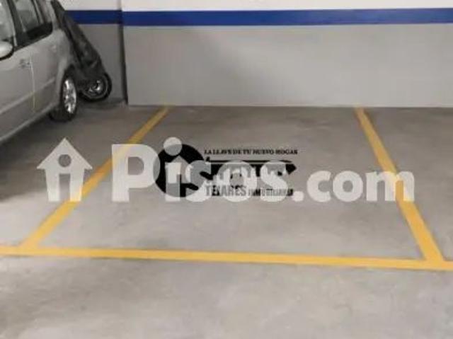 Piso en alquiler en Parque Sur