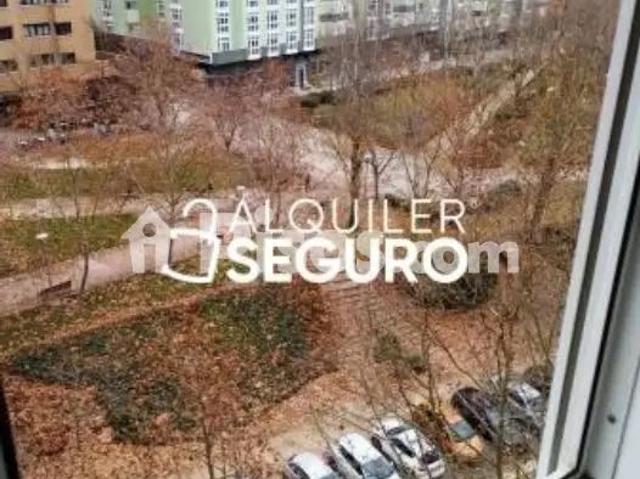 Piso en alquiler en Parquesol