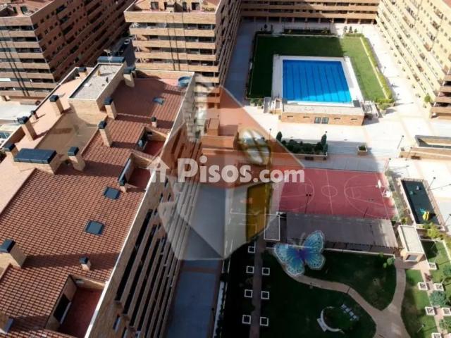 Piso en alquiler en Pau El Quiñon