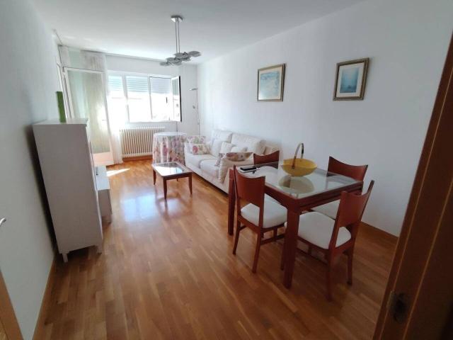 Piso en alquiler en Pinilla 49028