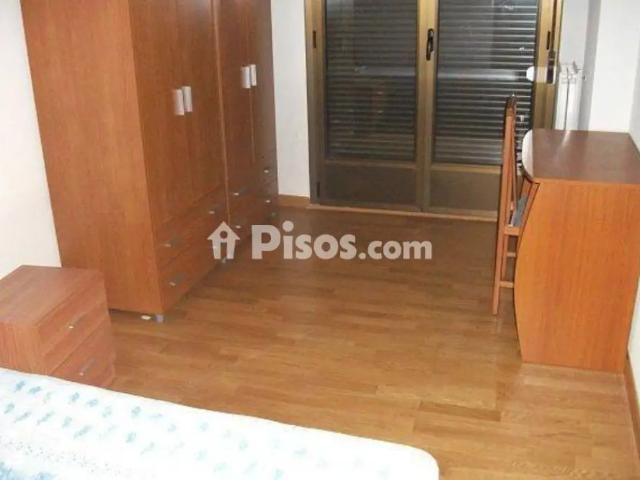 Piso en alquiler en Pizarrales