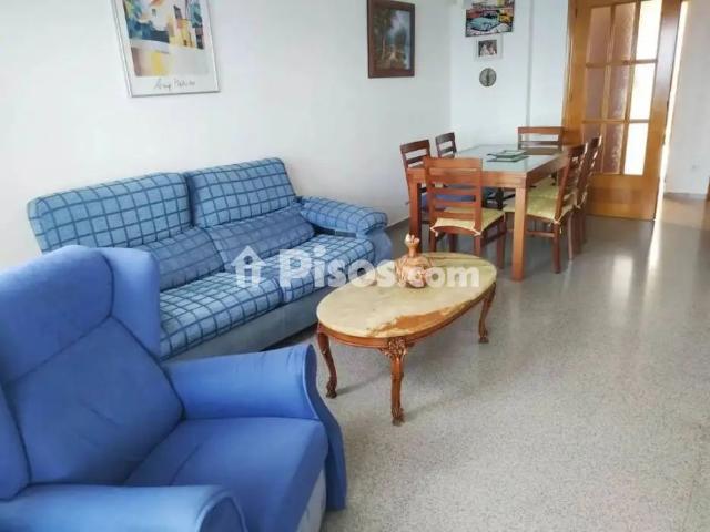 Piso en alquiler en Platja Muchavista