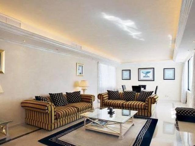 Piso en alquiler en Playas Del Duque Puerto Banús Marbell