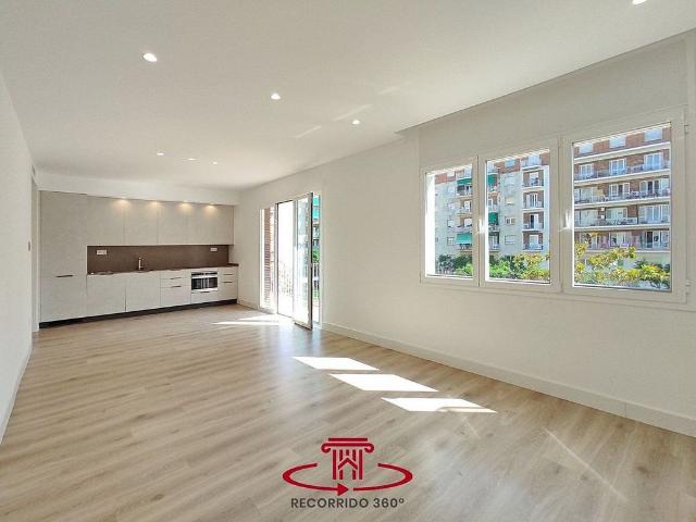 Piso en alquiler en plaza De Mossèn Cinto Verdaguer, Tarragona, de 65 m² 2 habitaciones por 1.100