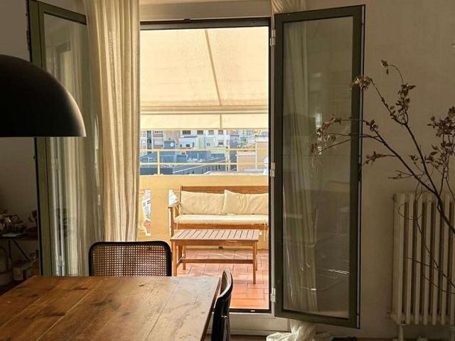 Piso en alquiler en plaza De Narcís Oller, Barcelona, de 145 m² 2 habitaciones por 2.290