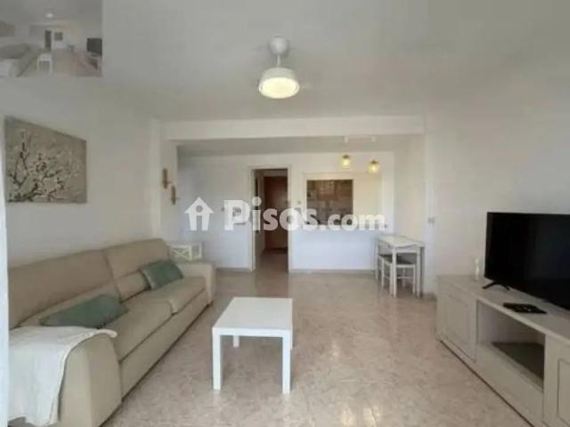 Piso en alquiler en Plaza de la Colina