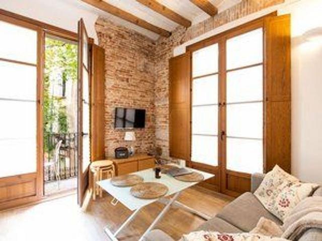 Piso en alquiler en plaza De la Llana, Barcelona, de 35 m² 1 habitación por 920