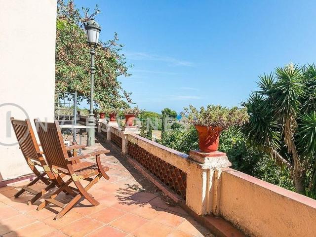 Piso en alquiler en plaza De la Vila, Montgat, de 50 m² 1 habitación por 1.675 €