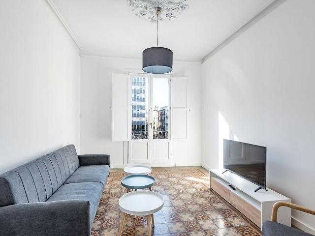 Piso en alquiler en plaza De Sant Jaume, Barcelona, de 90 m² 3 habitaciones por 2.300