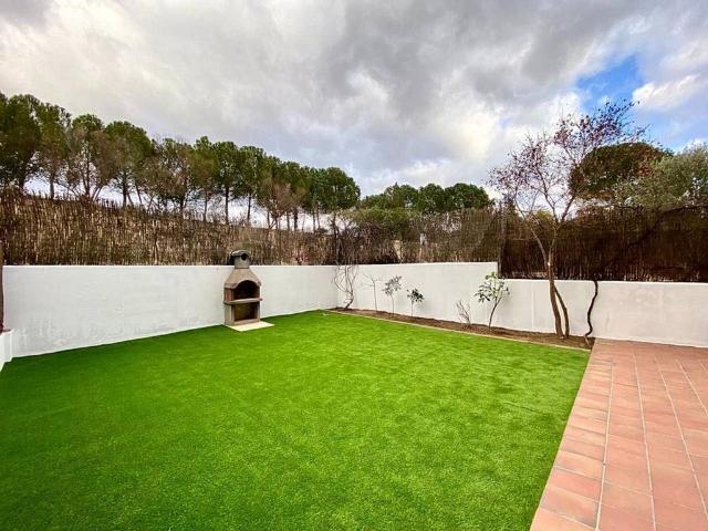 Piso en alquiler en plaza Del Ier Homenatge a la Vellesa, Sant Sadurní d´Anoia, de 70 m² 3 habitaciones por 1.068