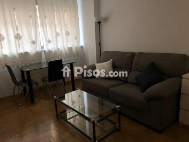 Piso en alquiler en Plaza del Oeste