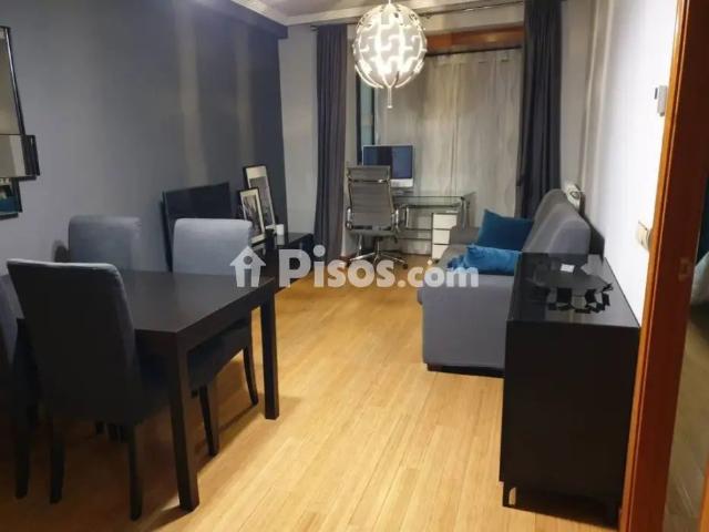 Piso en alquiler en Plaza del Peso