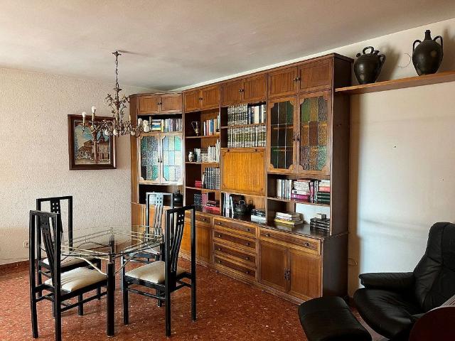 Piso en alquiler en plaza Pare Sanahuja, Lleida, de 146 m² 3 habitaciones por 1.000