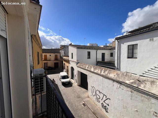 Piso en Alquiler en Pleno Centro de Jerez de la Frontera por €800