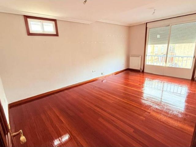 Piso en Alquiler en Pontevedra