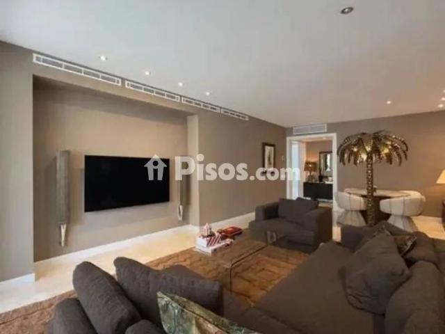 Piso en alquiler en Portals Nous Bendinat