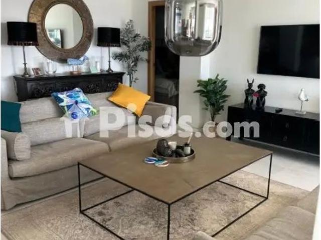Piso en alquiler en Portals Nous Bendinat