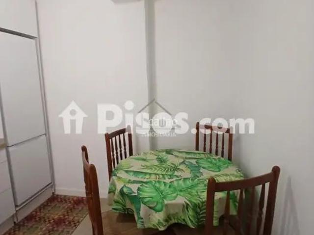 Piso en alquiler en Portanova